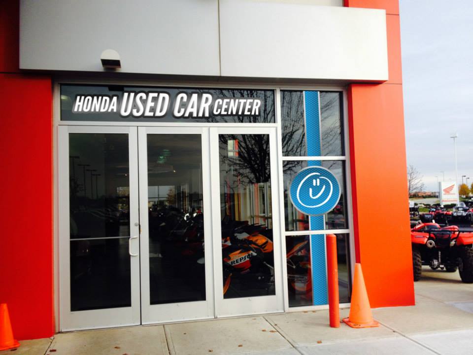 Honda Used Car Center Window Graphics project image 1