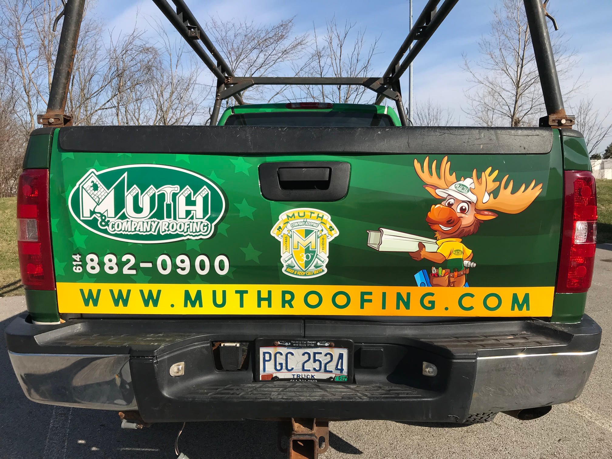 Muth Roofing Fleet Wrap project image 6